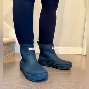 Hunter Women's Navy Short Rain Boots